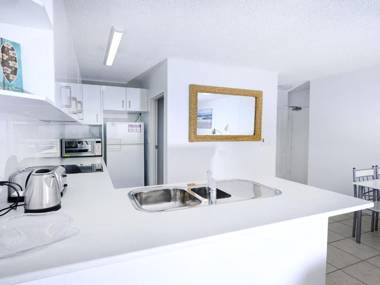 Ebbtide 2 - On Main Beach!