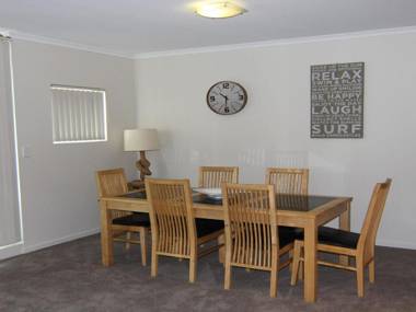 Twin Pines 301 - CBD Location