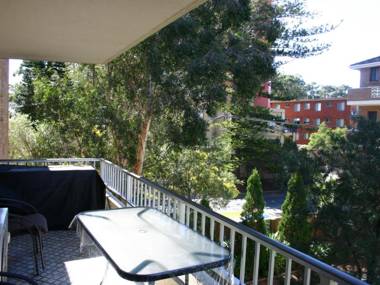 Breakers 10 - Main Beach Location!