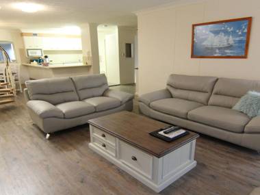 Sandbar 502 - Forster Main Beach