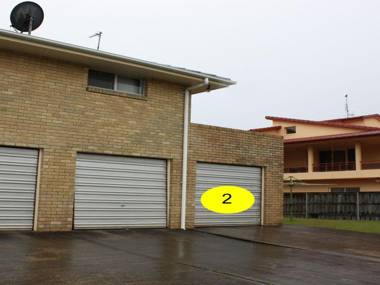 Seaspray 2 - Pebbly Beach