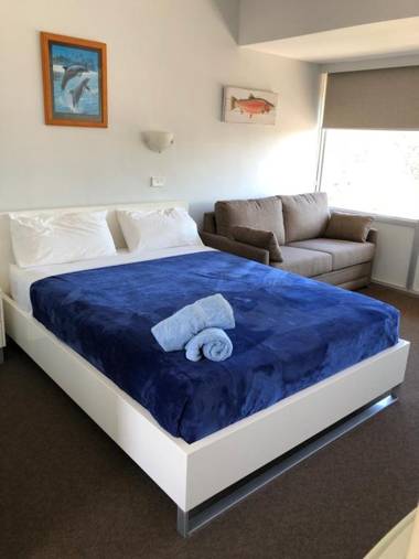 Ettalong Beach motel