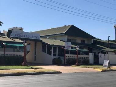 Emerald Central Hotel
