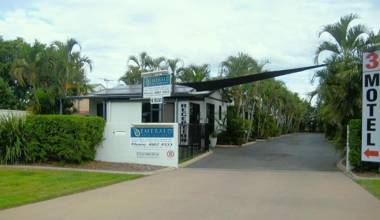 Emerald Motel Apartments