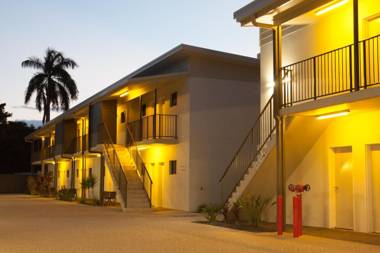 Abode37 Motel Emerald