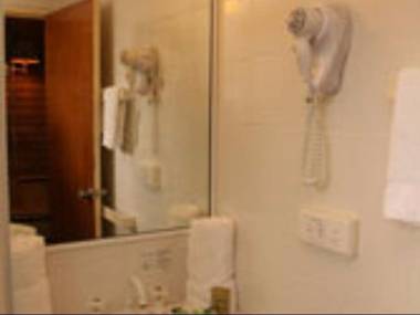 Countryman Motor Inn