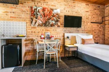 Nightcap at Macquarie Inn