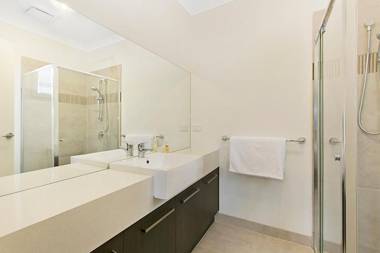 Palm Grove Beach House Dromana