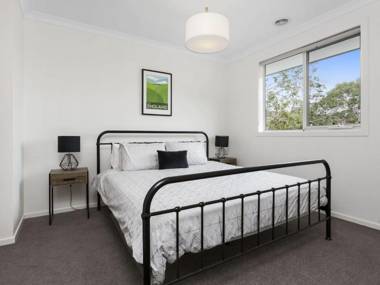 CORYMBIA - MOUNT MARTHA