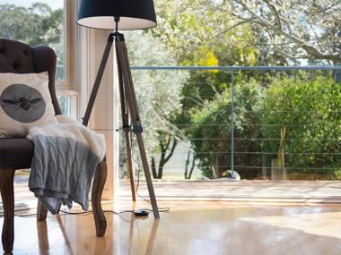 Boatshed Villa Yellow Door