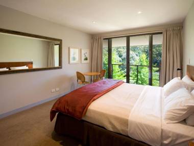 Lake Daylesford Lodge 4