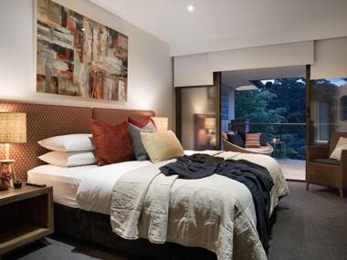 Lake Daylesford Lodge 5