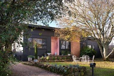 Harts Lane Beaux Haus