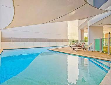 ZEN BY THE WATER - Darwin's Premier Ocean View Family Retreat