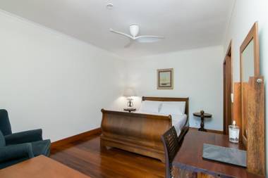 Daintree Manor B&B