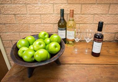 Golden Chain Aalana Motor Inn