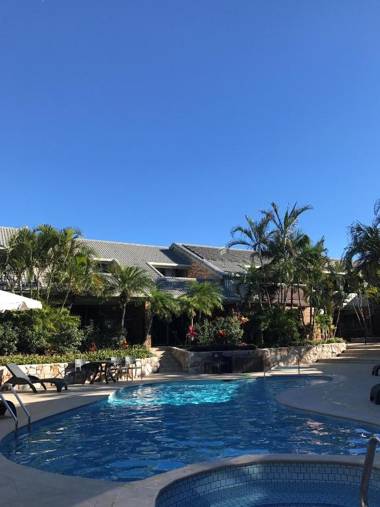 Glen Eden Beach Resort