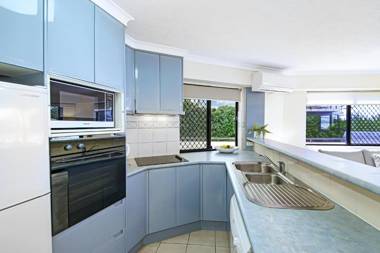 Unit 2 'The Rocks' Coolum Beach