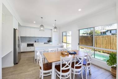 11 Ann Street Coolum Beach