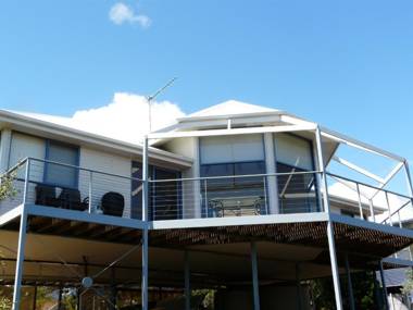 Waterline Holiday Home