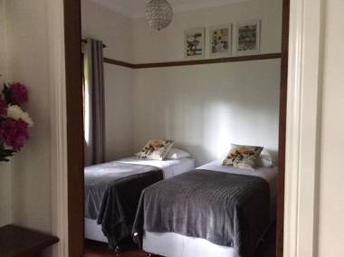 Mount Browne Cottage