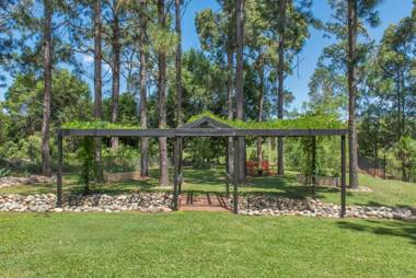 Alarks Nest Bed and Breakfast