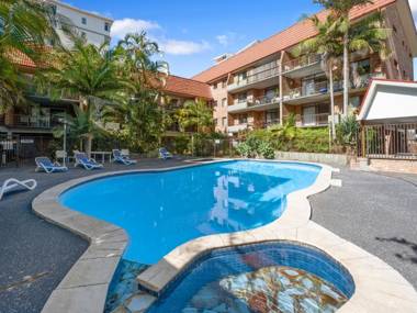 Hawaiian Gardens - Unit 22