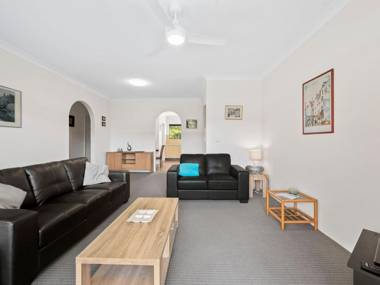 Hawaiian Gardens - Unit 22