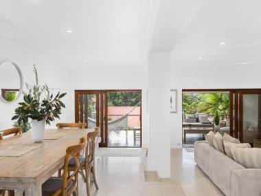 The Sandon at Diggers Beach