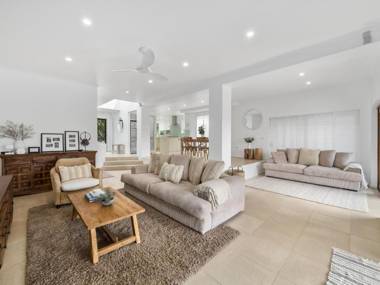 The Sandon at Diggers Beach