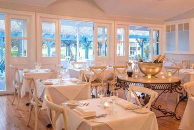 The Convent Hunter Valley Hotel