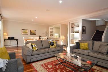 Villa 3br Chianti Resort Condo located within Cypress Lakes Resort (nothing is more central)