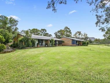 Forrest Hills Ridge - Pokolbin Farm Stay