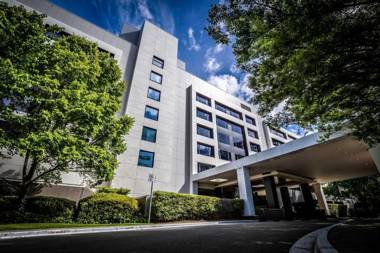 Crowne Plaza Canberra an IHG Hotel