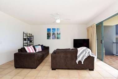 Lindomare Apartments