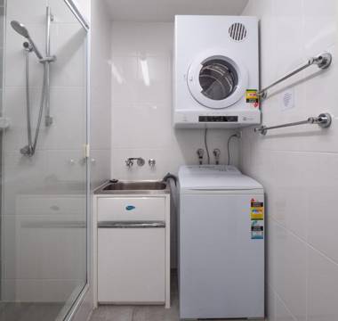 Golden Shores U7 21 Landsborough Parade