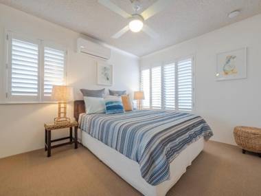 Columbia Point U6 7 Bulcock Beach Esp