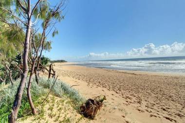 Coolum Street 41 Dicky Beach