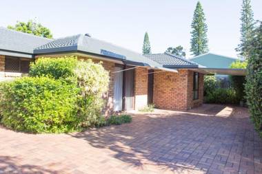 Wellington Parade 1/15a Shelly Beach Caloundra