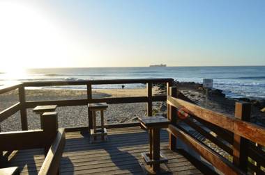 Pandanus Shores Kings Beach
