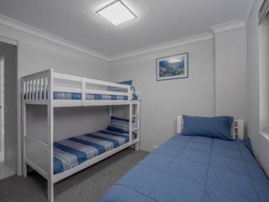 Chiswell Place Unit 7 31 Warne Tce