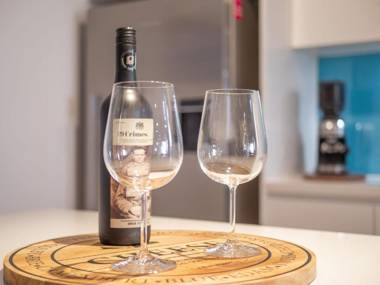 Aqua View 202 Twentynine Canberra Tce Kings beach