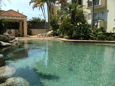 Villa Vaucluse Apartments