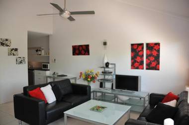 Reef Gateway Apartments