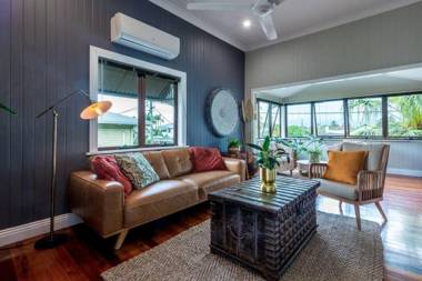 'Kookaburra' at Savannah House