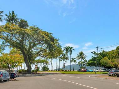 Easy Going Holiday unit on McKenzie MK4