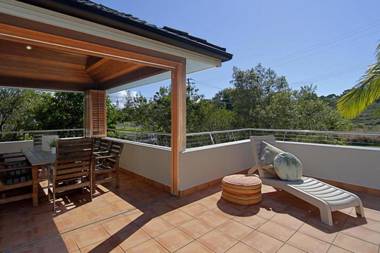 A PERFECT STAY - Clarkes Beach Villa