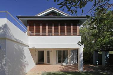 A PERFECT STAY - Clarkes Beach Villa