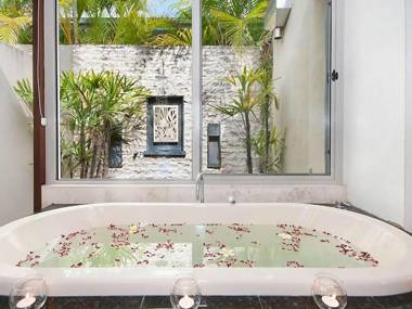 Your Luxury Escape - Amala Luxury Villa Byron Bay