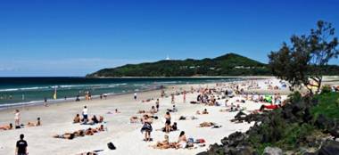 Main Beach Apartments